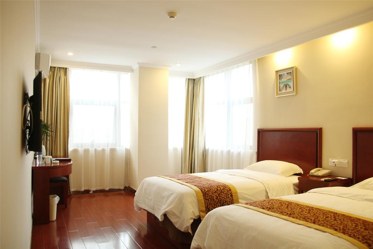 Greentree Inn Jiangsu Suzhou Kunshan High Speed Rail Station Hengshan Road Express Hotel Exterior photo