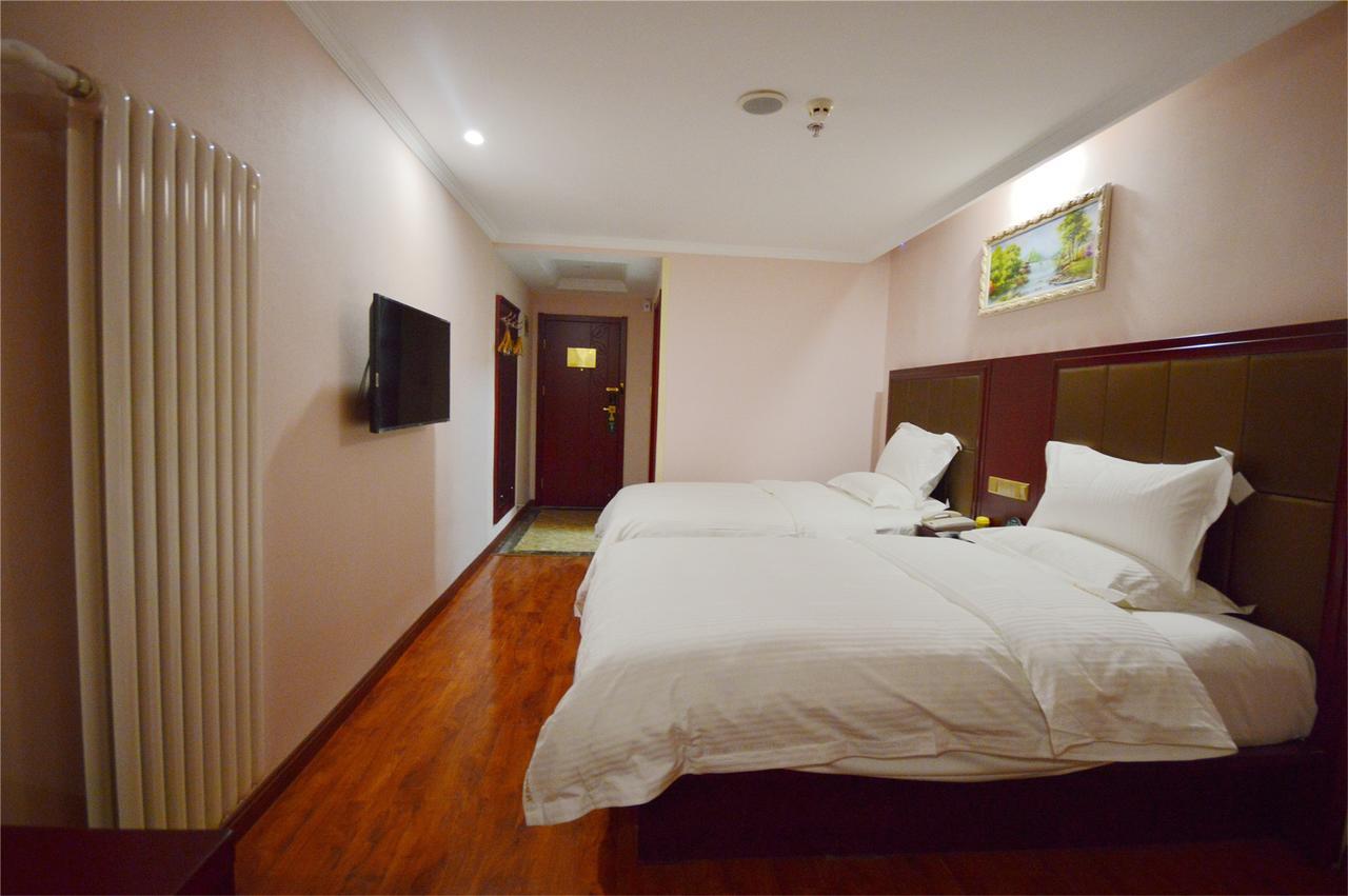 Greentree Inn Jiangsu Suzhou Kunshan High Speed Rail Station Hengshan Road Express Hotel Exterior photo