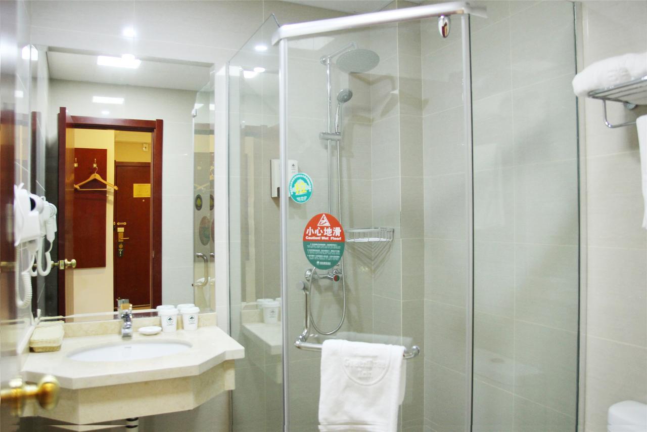 Greentree Inn Jiangsu Suzhou Kunshan High Speed Rail Station Hengshan Road Express Hotel Exterior photo