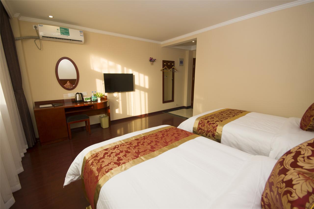 Greentree Inn Jiangsu Suzhou Kunshan High Speed Rail Station Hengshan Road Express Hotel Exterior photo